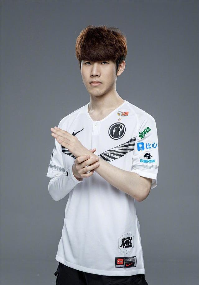 2021王者荣耀挑战者杯总决赛节目单：胡夏登场表演中场秀